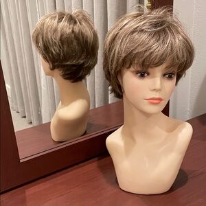 Stylish Brown Wig for Women